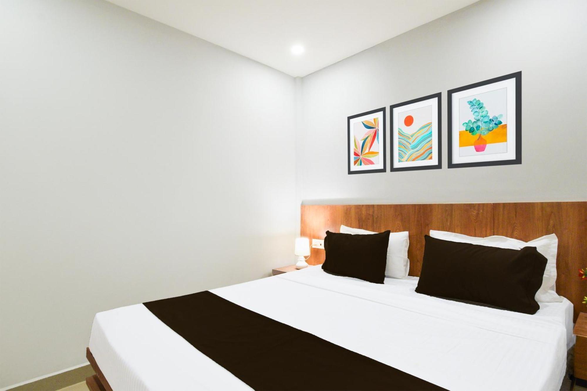 Hotel O Vaishnavi Residency Hyderabad Exterior photo